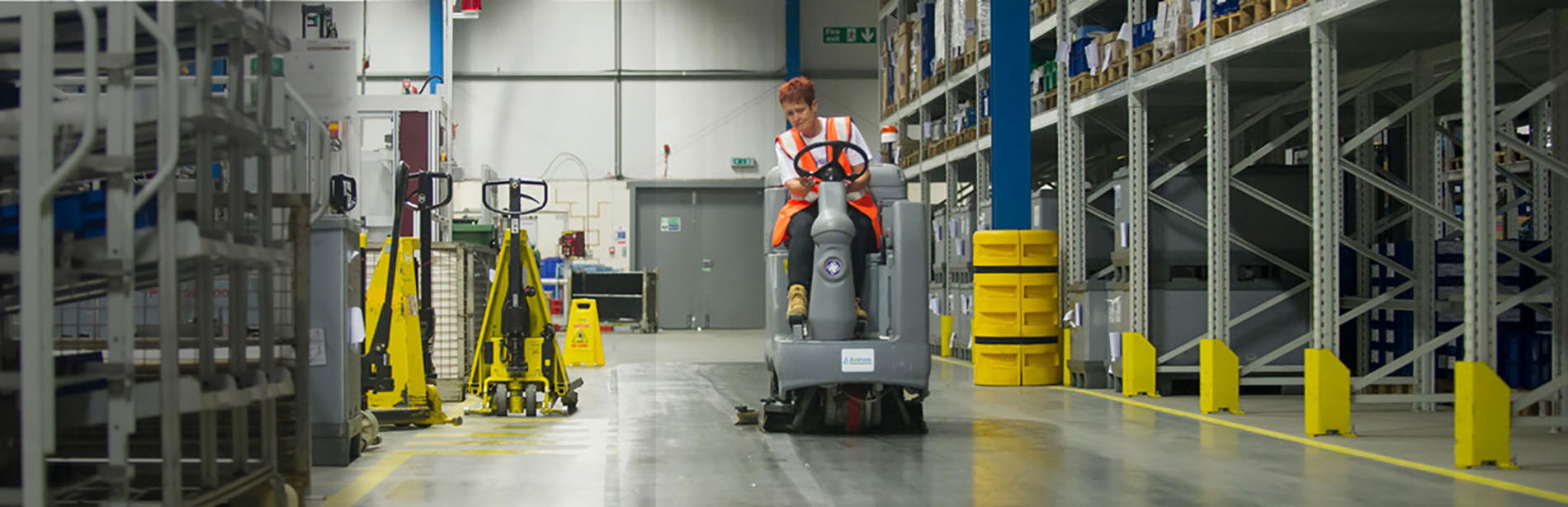 Limpieza de naves en madrid